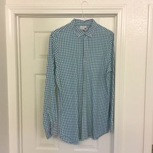 Old Navy Tall Slim Fit Buttondown