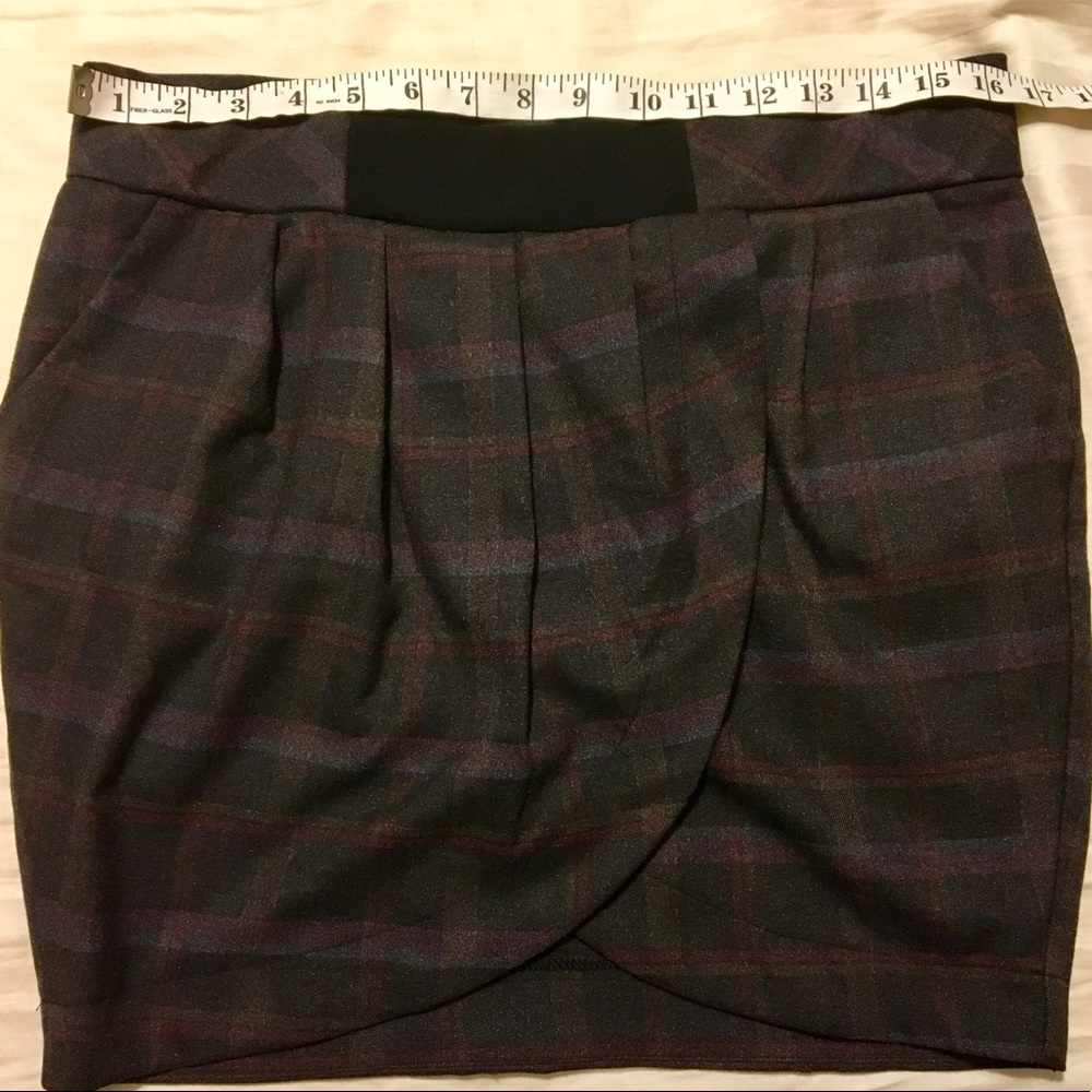 Plaid skirt