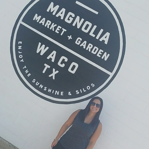 Meet your Posher, Eilie - Picture 1 of 1