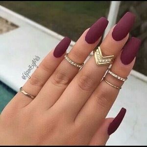 Matte Burgundy Press On Nails