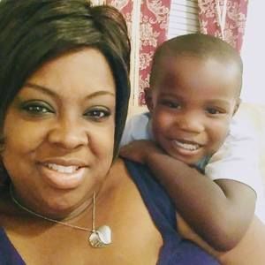 Meet your Posher, Cammie