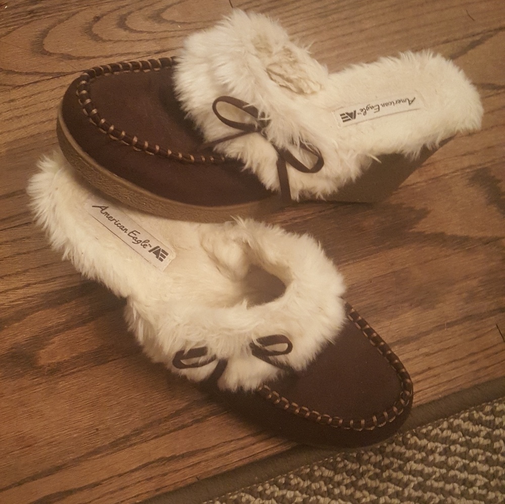 American Eagle size 9 shoes