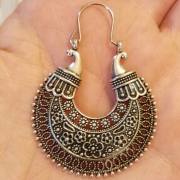 Tibetan Silver Carved Moon Drop Statement Earrings - Picture 3 of 4