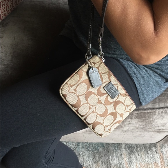 Timeless Coach Wristlet - Picture 4 of 5