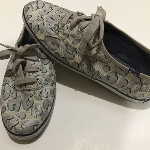 Keds leopard lace up~ gray, silver, blue ~size 7.5