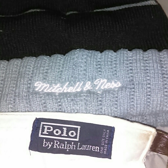 Bundle of hats - Picture 2 of 2