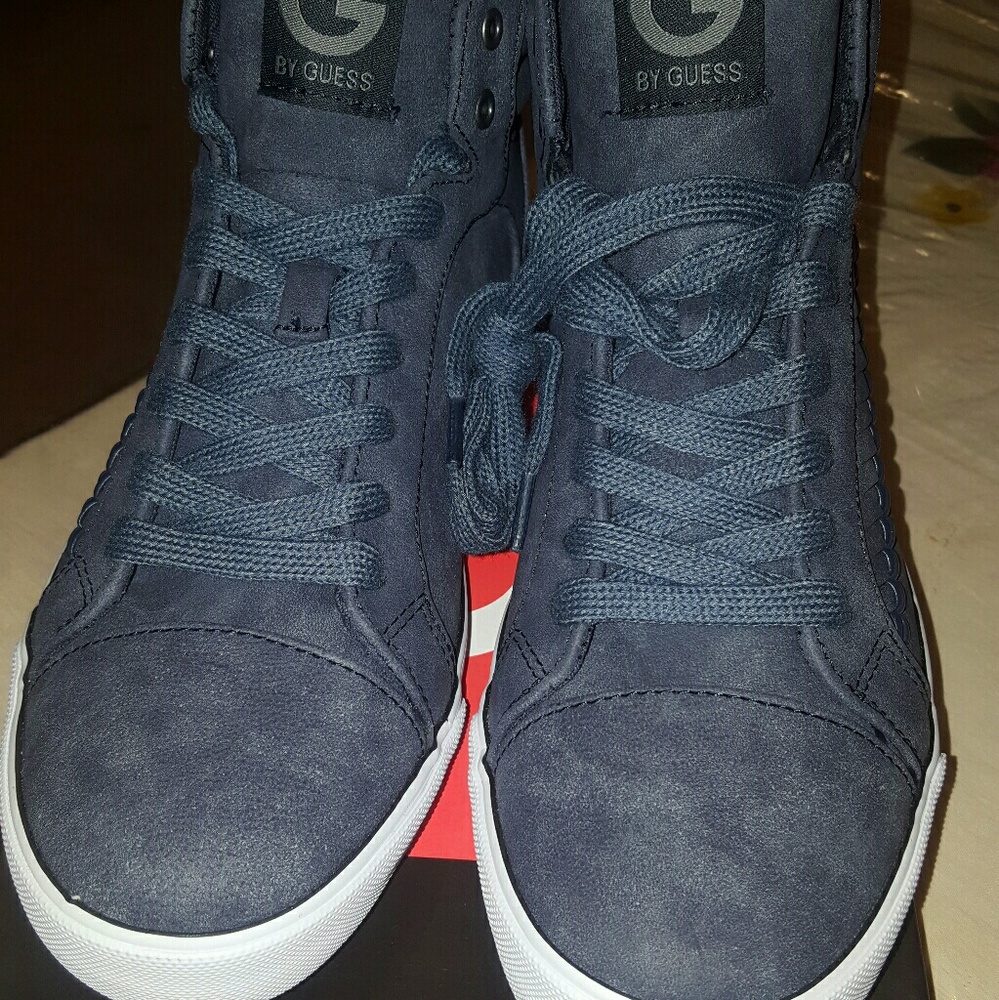 Guess slip on / high top sneakers - Picture 2 of 6