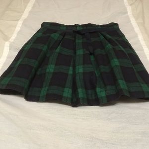 Jacadi girls size 10 plaid skirt