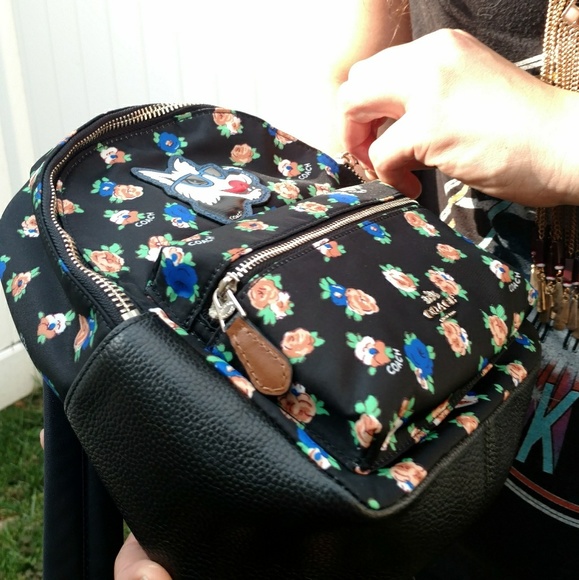 NWT coach floral backpack-FREE bracelet included! - Picture 2 of 8