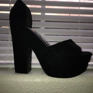 Black heels