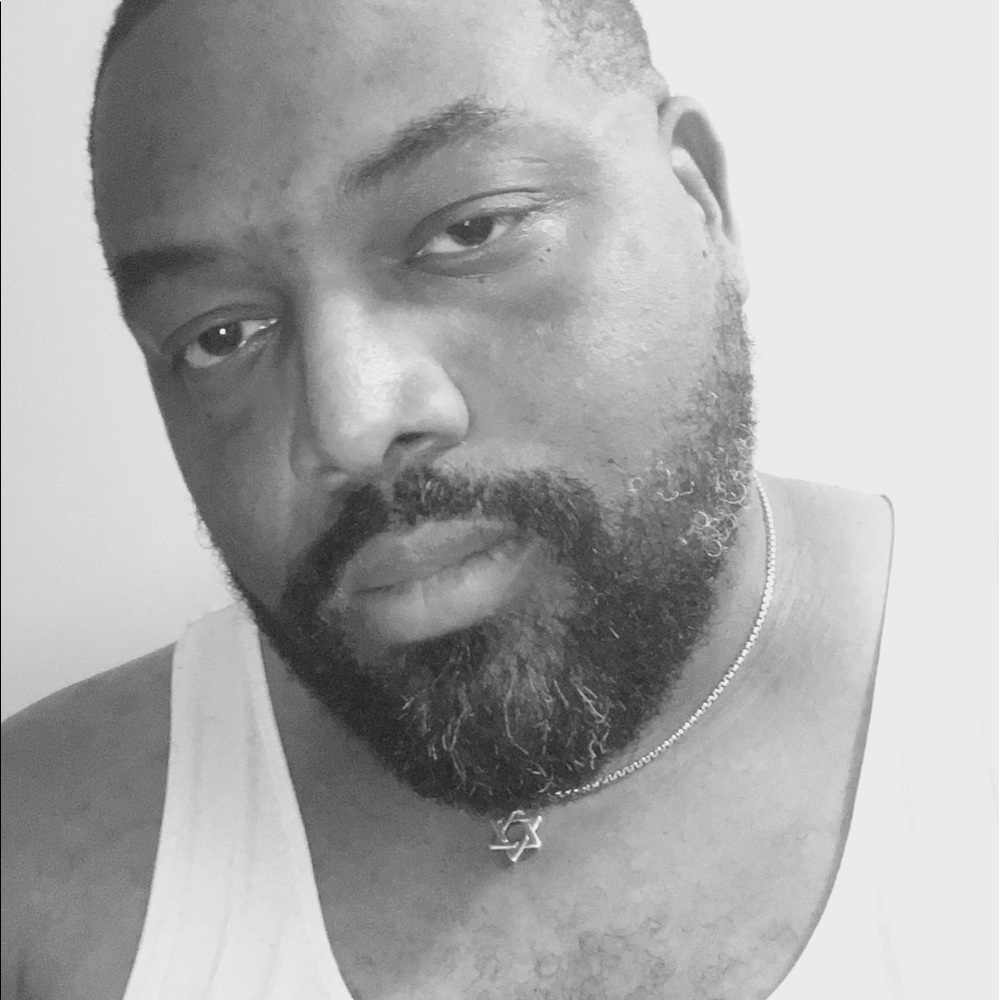 Meet your Posher, Jaye