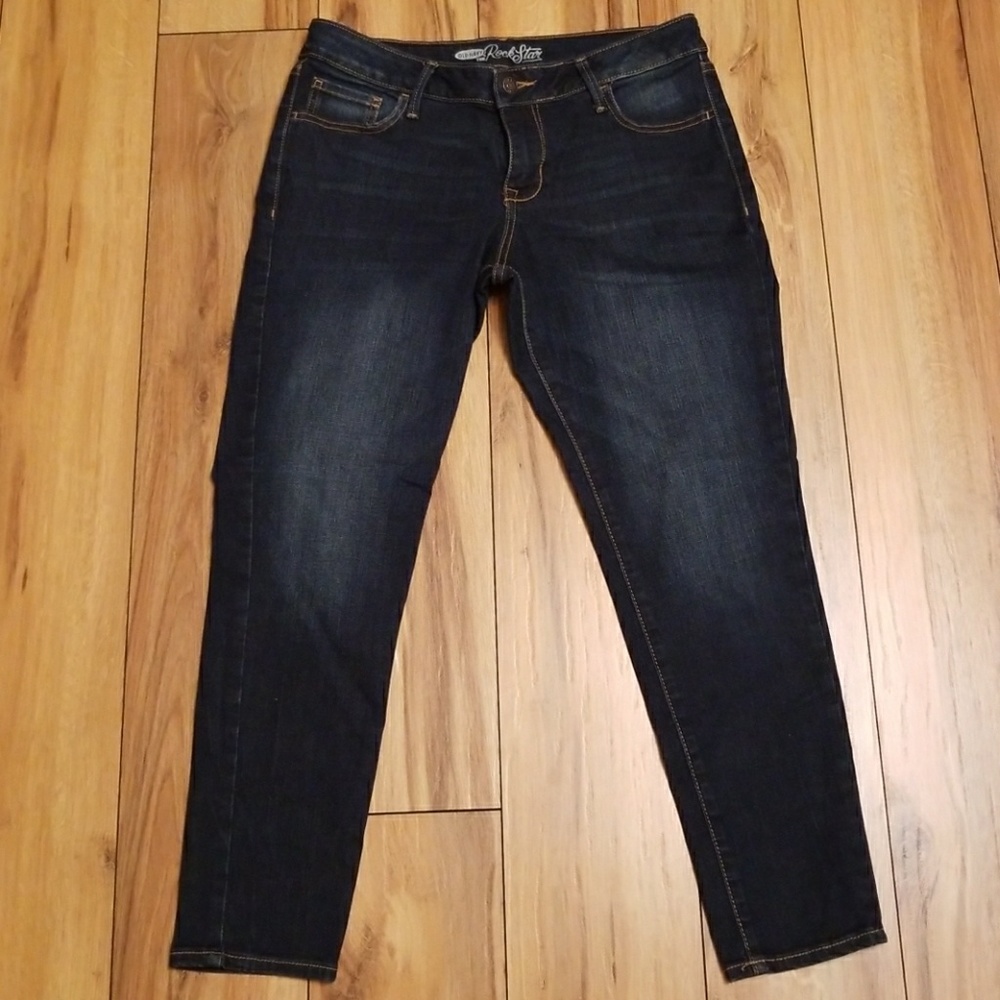 *NWOT*  Old Navy Rockstar skinny jeans