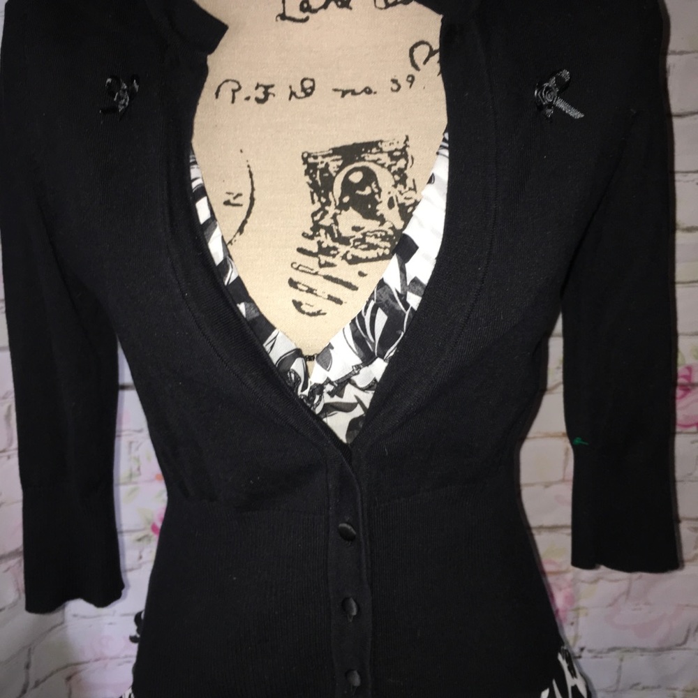 🦄WHBM Cardigan with Bow Accents