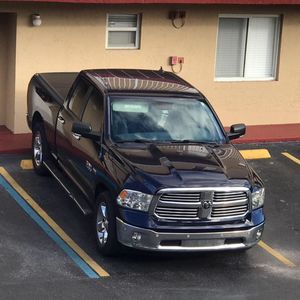 Meet your Posher, Fidel