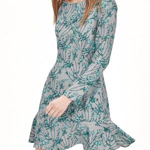 NWT Banana Republic floral drop waist dress