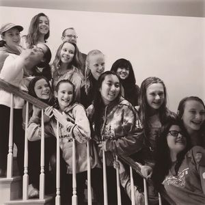 Meet your Posher, Laura