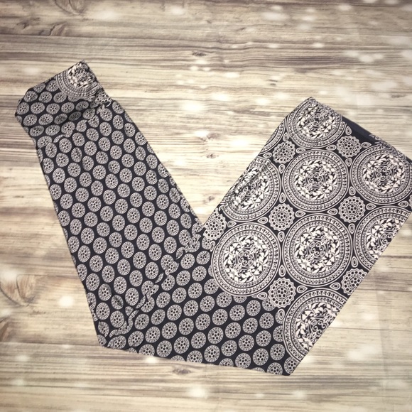 🆕SWELL SWELL PIE PRINTED BEACH PANT - Picture 2 of 3