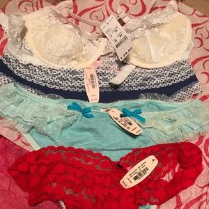 VS Bundle of three💥FINAL MARKDOWNS 💥