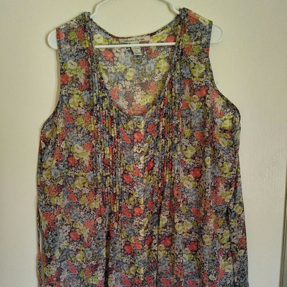 American rag Flower tank top size xxl Plus size