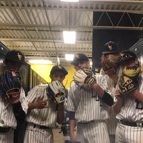 Meet your Posher, Alex - Picture 1 of 1