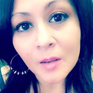 Meet your Posher, Adriana