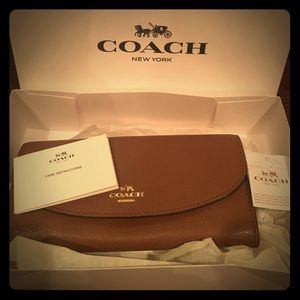 NWT COACH Cross Grain Leather Slim Envelope Wallet
