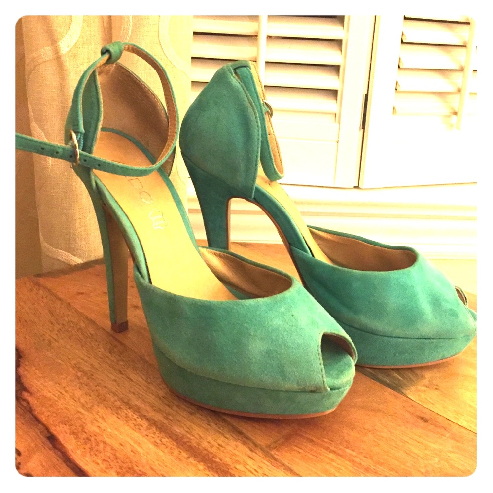 Aldo Platform Heels Teal sz 7