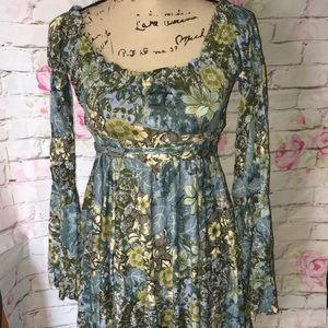 🦄Boho Bell Sleeve Floral Dress