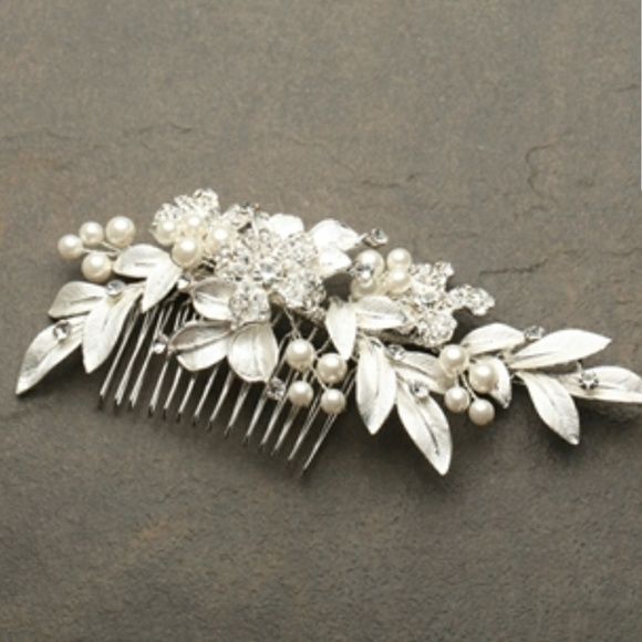Crystal and pearl leaf bridal comb wedding - Picture 2 of 2