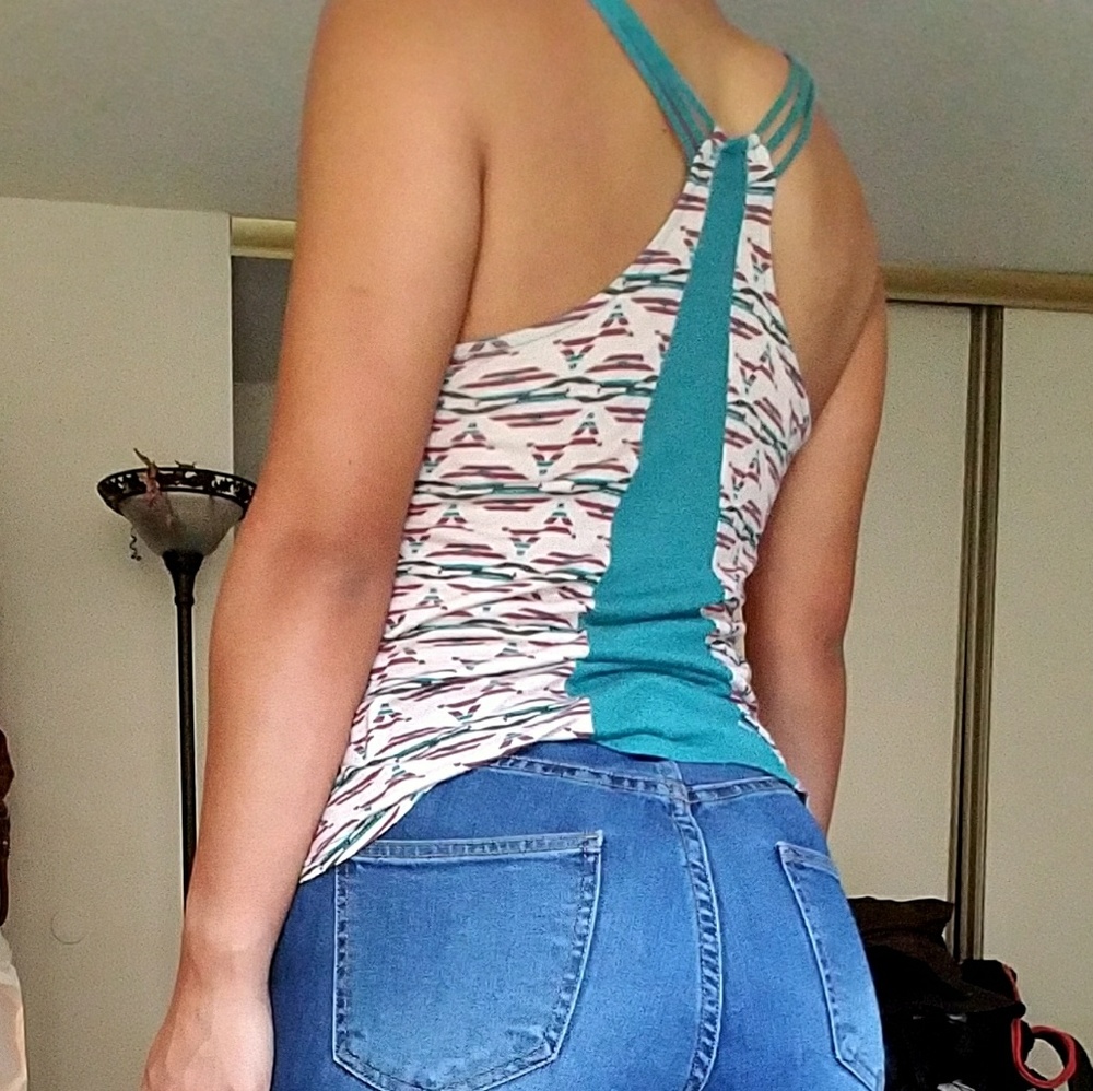 Tank - Picture 2 of 2