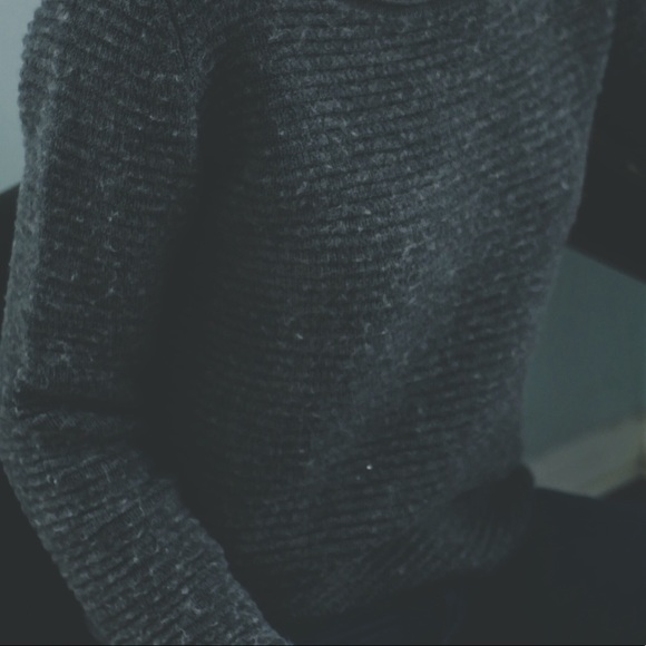 SOLD Nurture Long Sleeve Sweater Size Medium - Picture 5 of 6