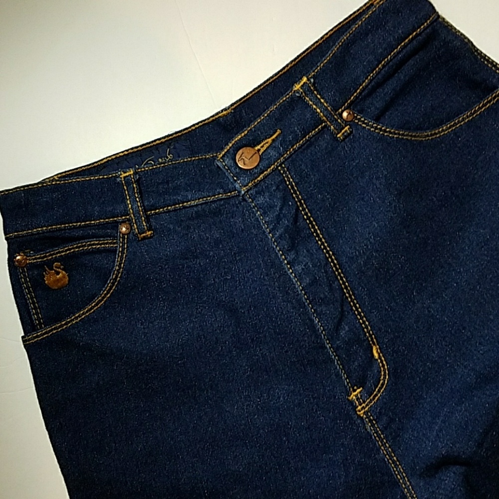 Gloria Vanderbuilt for Murjani Vintage Jeans