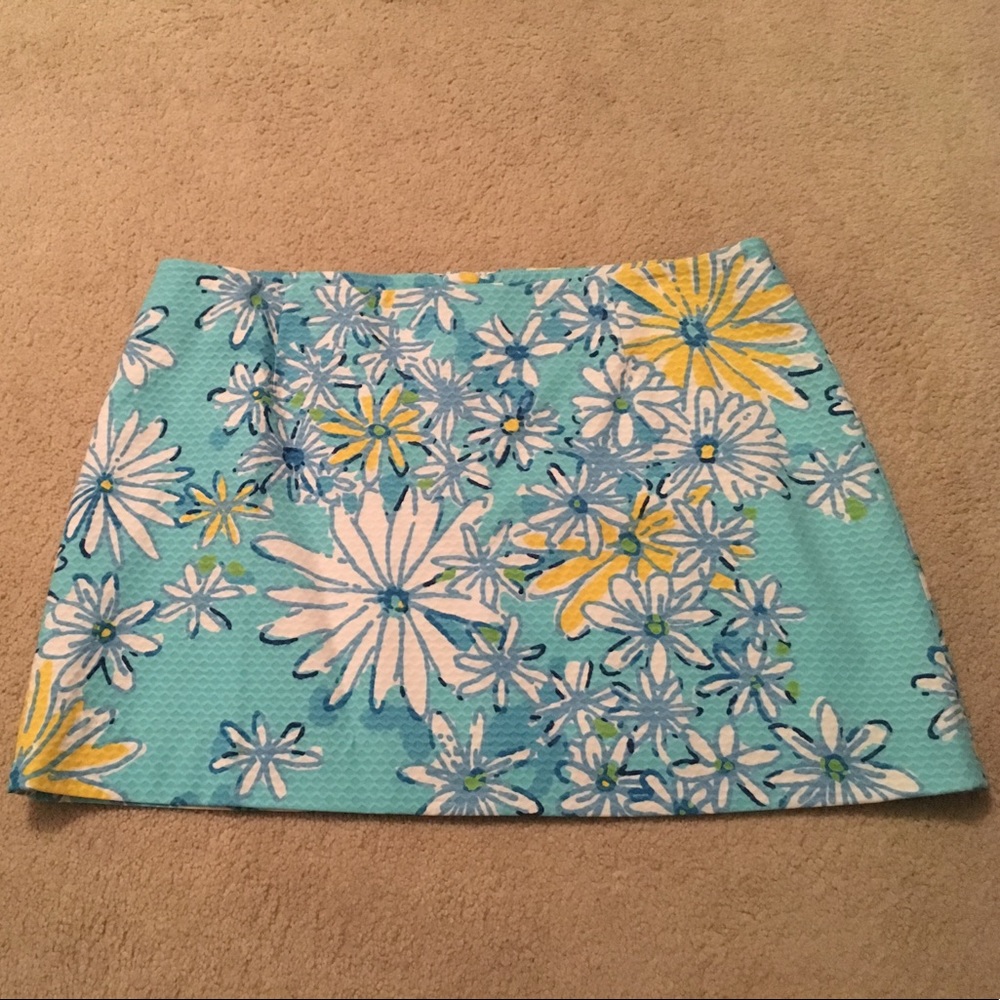 Lilly Pulitzer skort.