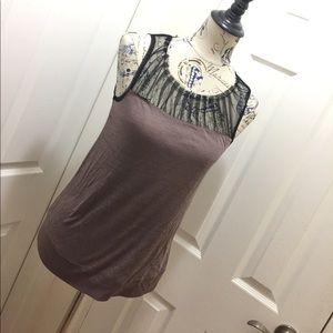 Simple but Unique top