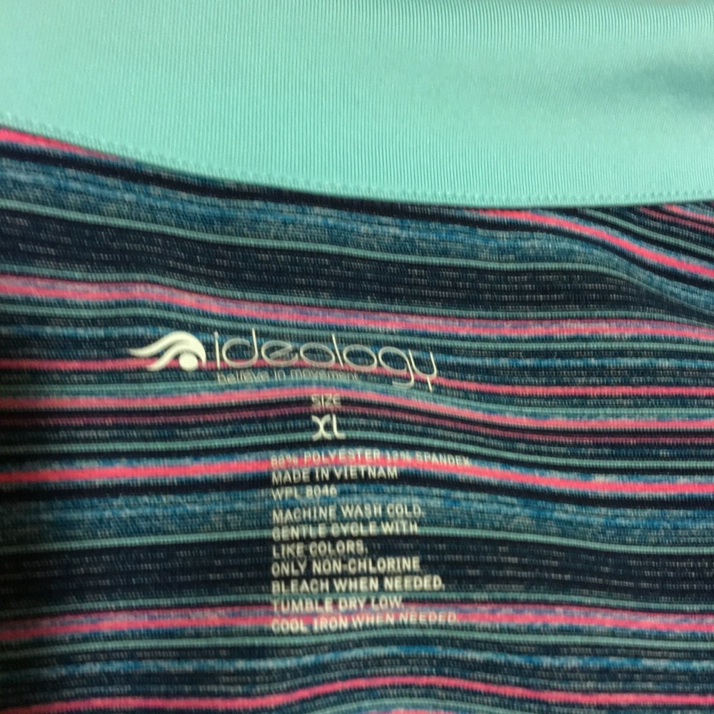 Running jacket - Picture 3 of 5