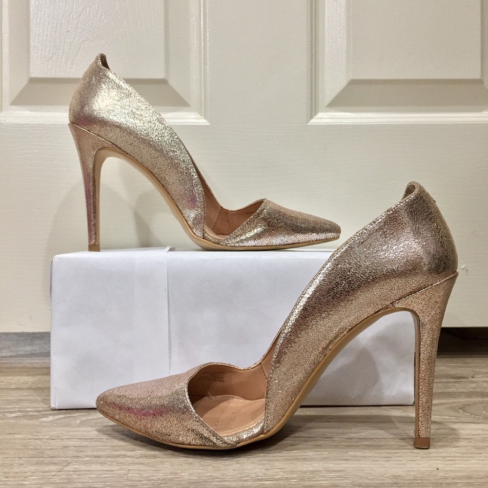 Stradivarius rose gold court shoe - Picture 2 of 4