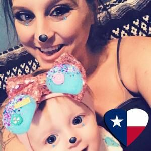 Meet your Posher, Alexandra