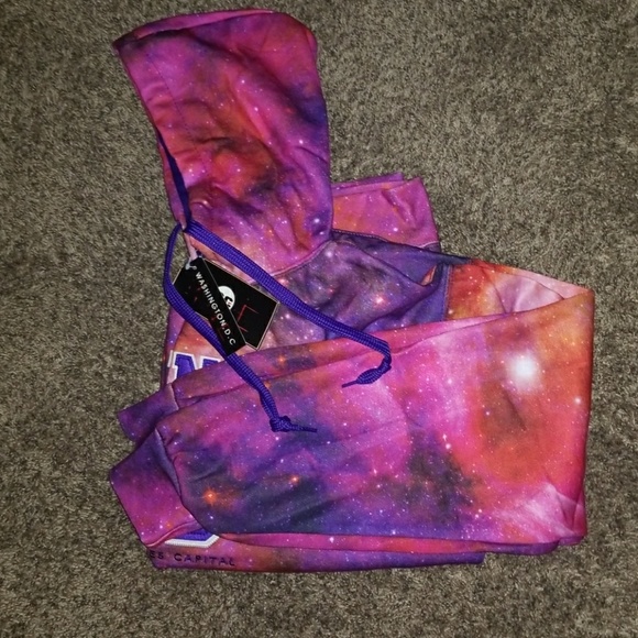 New multi color hoodie - Picture 3 of 3