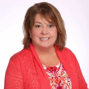 Meet your Posher, Lori