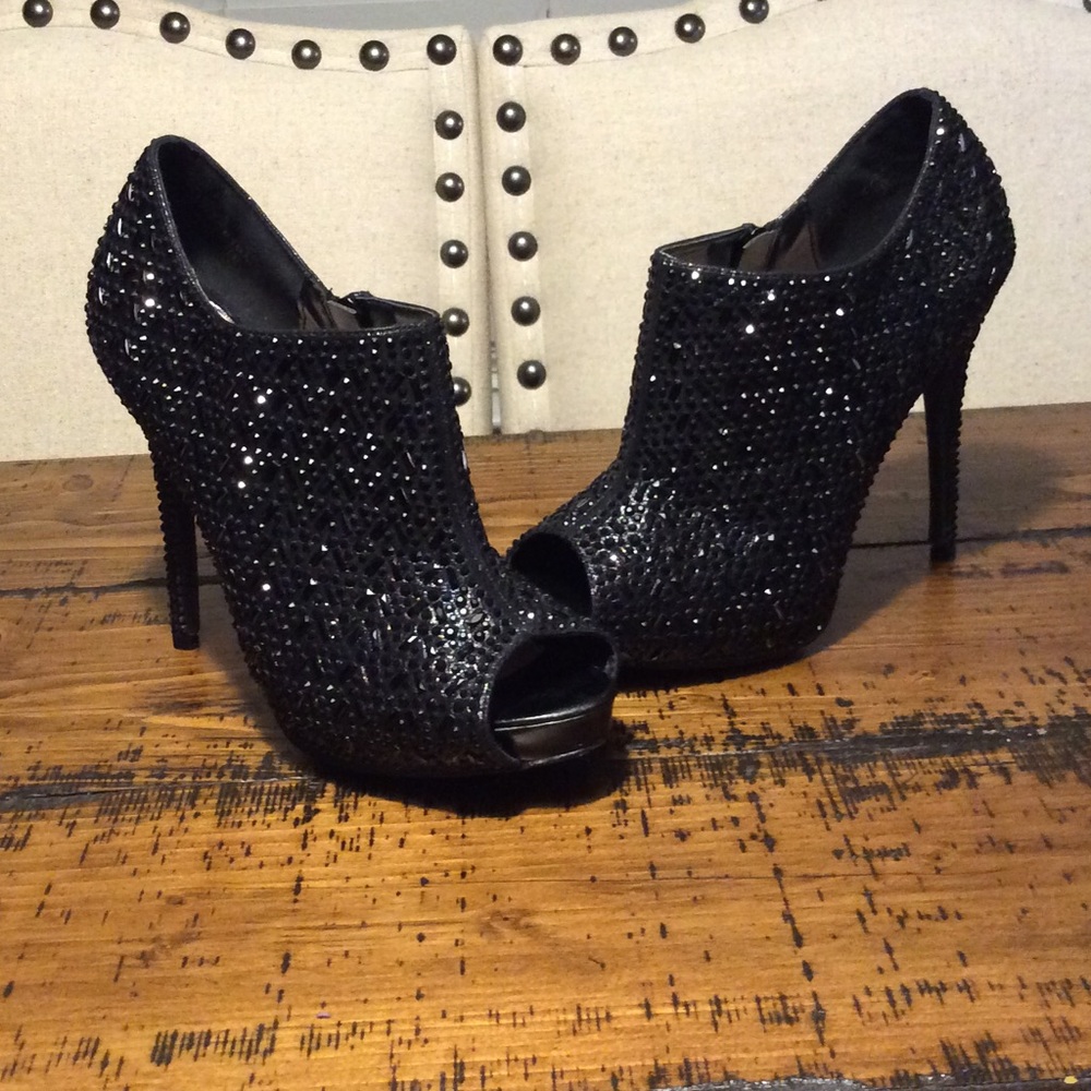 Lauren Lorraine Black Studded Shimmer Peep 😍💋💋