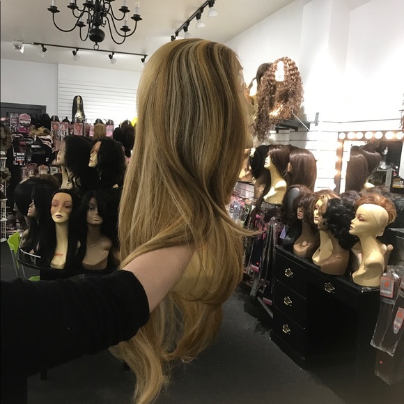 Wig long Blonde Swisslace Lacefront middle Part - Picture 4 of 6