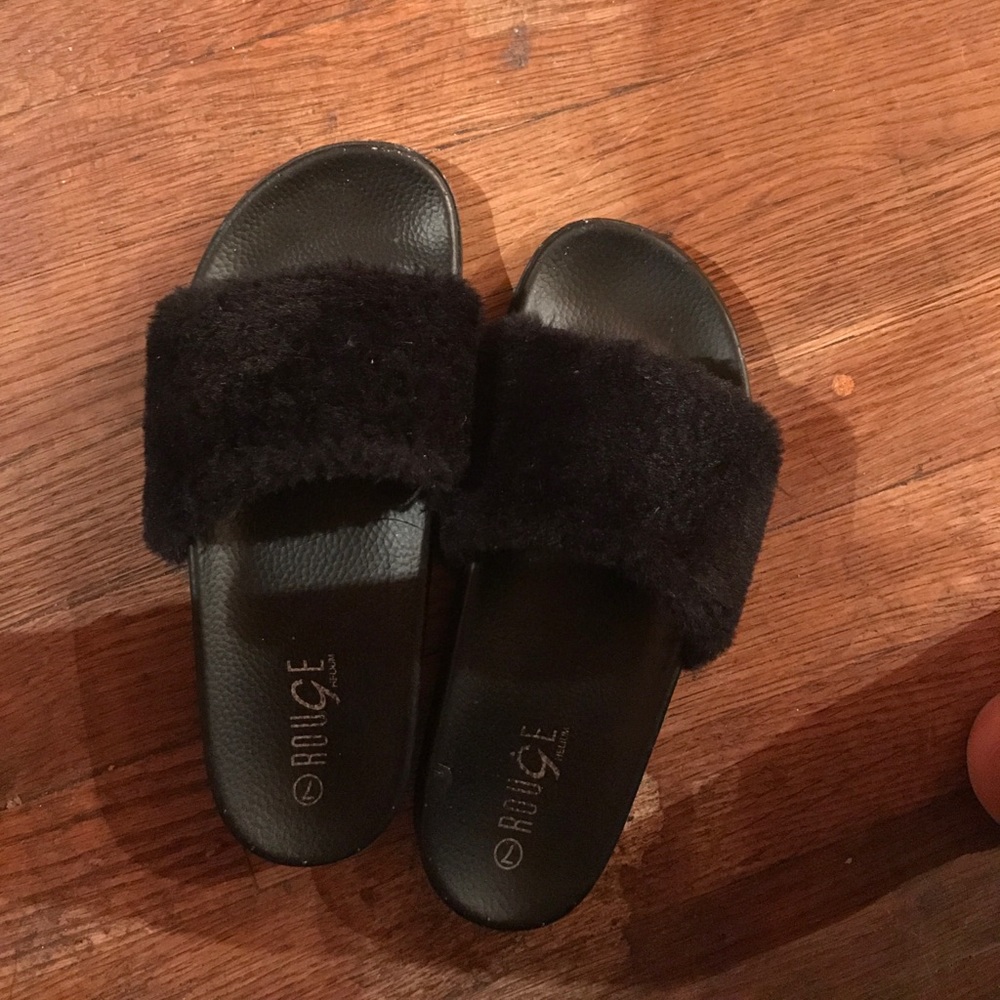 Faux Fur Slides