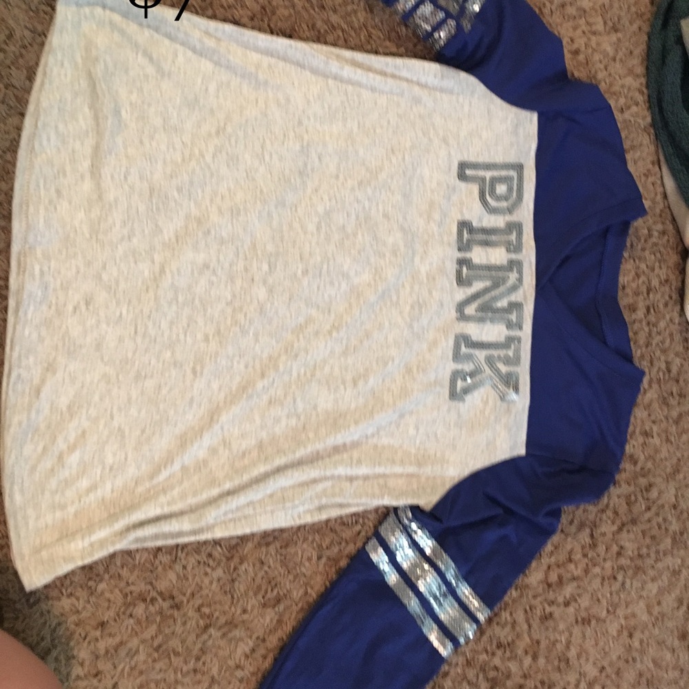 Vs pink 3/4 tee.  Size small