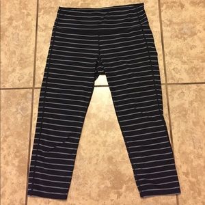 Chaturanga Athleta Capri