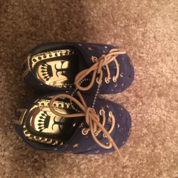 Juicy Couture Shoes Juicy Couture Baby Shoes Gender Neutral Size 4