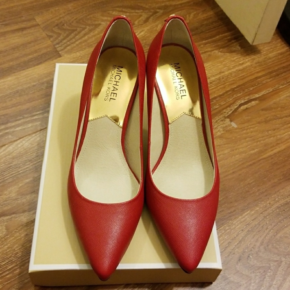 High heels shoes