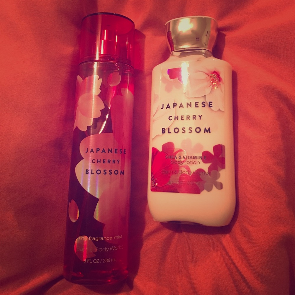 Bath and body works lotion and body mist 💖
