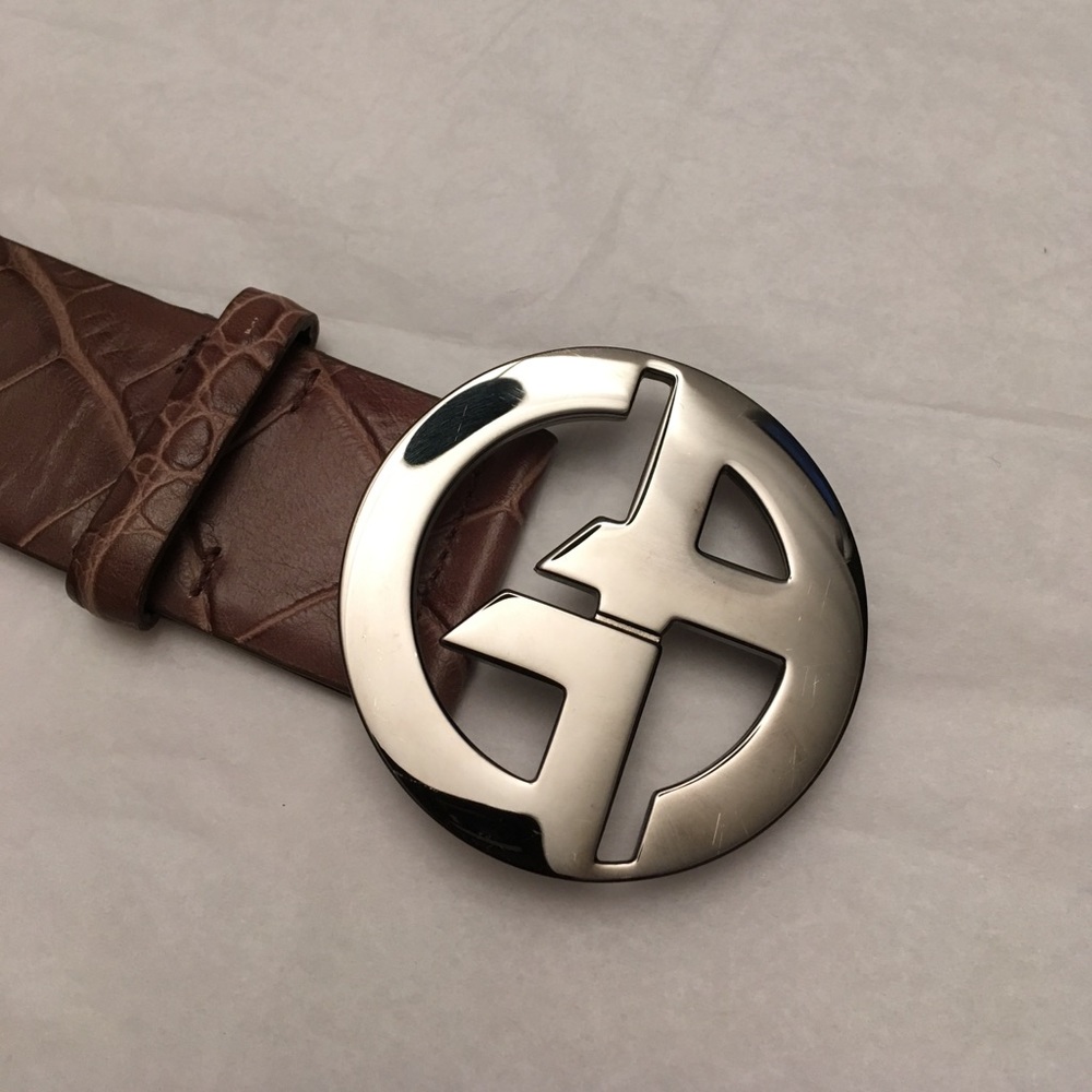 Giorgio Armani leather belt. Size 40. 37.5 inch