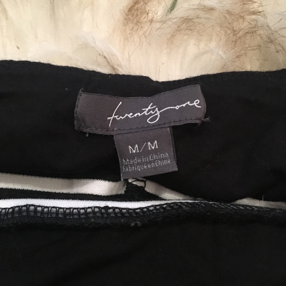 Strapless Rouched Top Dress - Picture 4 of 5