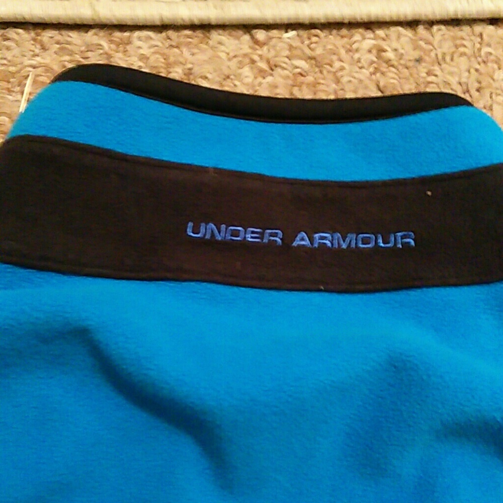 Under Armour Bundle - Picture 8 of 8